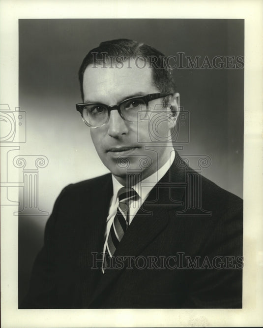 1968, John C. Secrest, American Motors Corporation - mjc24667 - Historic Images