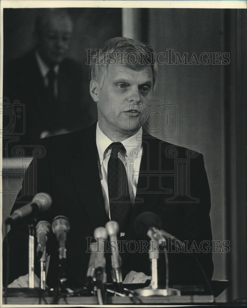 1967 Press Photo University of Wisconsin President Kenneth A. Shaw - mjc24684 - Historic Images