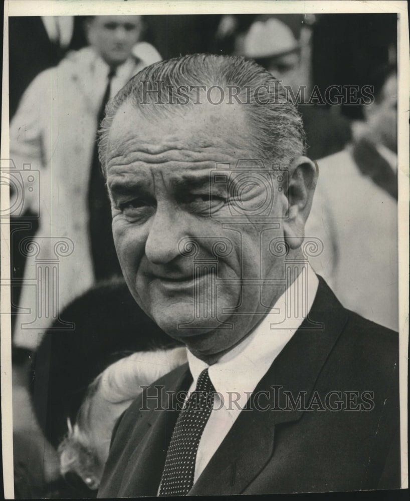 1965 Press Photo President Lyndon B. Johnson - mjc24779 - Historic Images