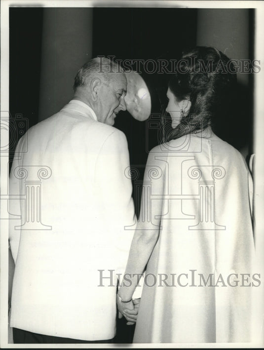 1967, President Lyndon Johnson & daughter Lynda Bird, Washington - Historic Images