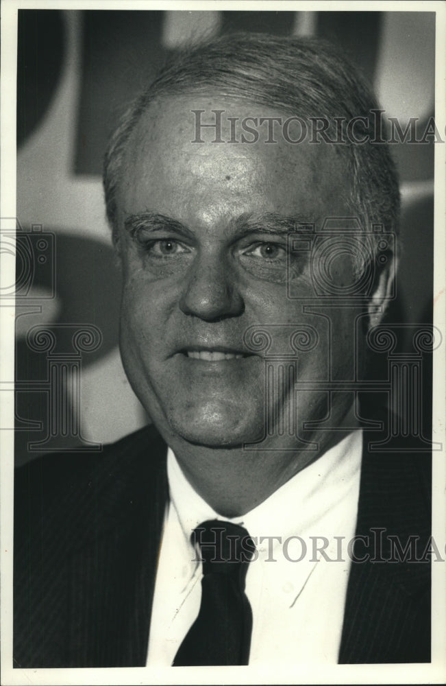 1991, Representative F. James Sensenbrenner Apologizes - mjc24811 - Historic Images