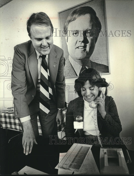 1980 Press Photo F. James Sensenbrenner, Jr. with campaign worker Vicki Scott - Historic Images