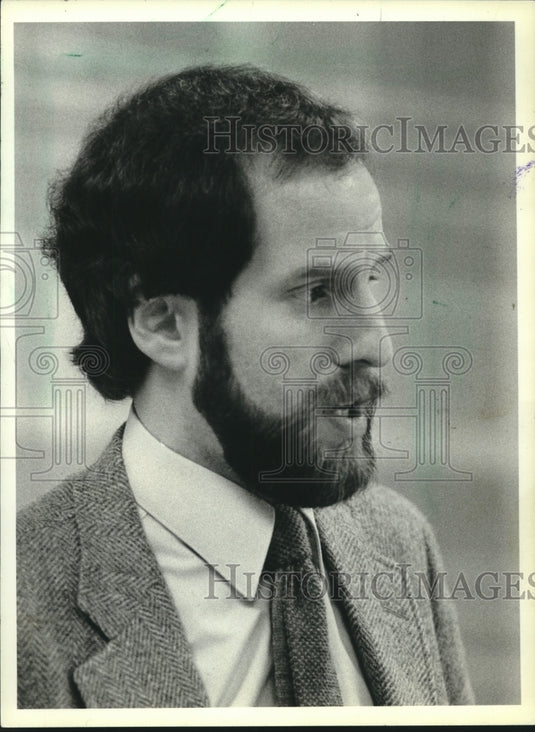 1983 Press Photo Charles Schudson, candidate for judge - mjc24834 - Historic Images
