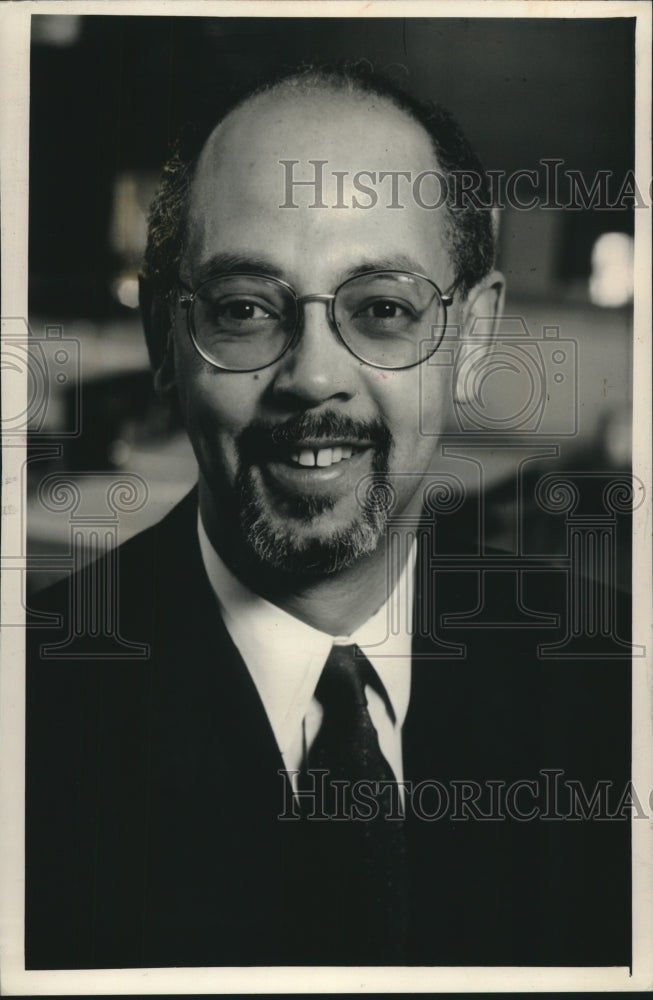 1989, Milwaukee School Superintendent Robert S. Peterkin - mjc24993 - Historic Images