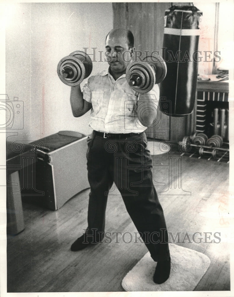 1962 Perez Jimenez Works Out With Bar Bells In His Home Gymnasium - Historic Images