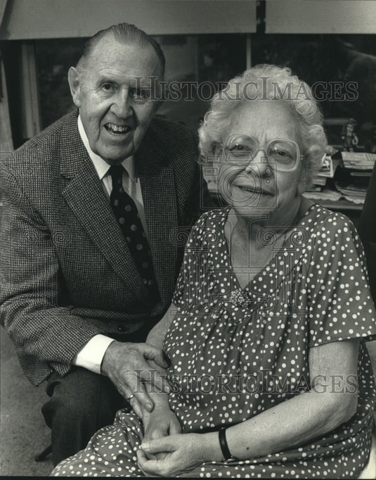 1991 Press Photo Married Couple Robert And Evelyn Jensen In Milwaukee - Historic Images