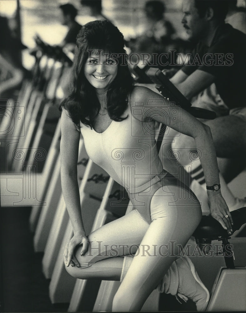 1986 Press Photo Kathy Karr, co-owner of Club Universe, Milwaukee - mjc25059 - Historic Images