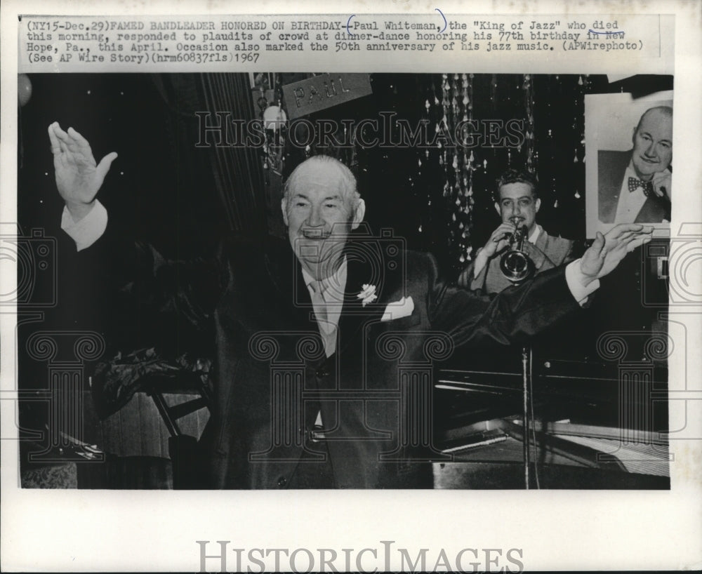 1967 Press Photo Bandleader Paul Whiteman honored at his birthday, Pennsylvania - Historic Images