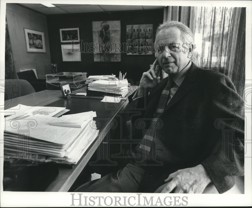 1973 Press Photo Dean Adolph Suppan, University of Wiscosnin-Milwaukee Fine Arts - Historic Images