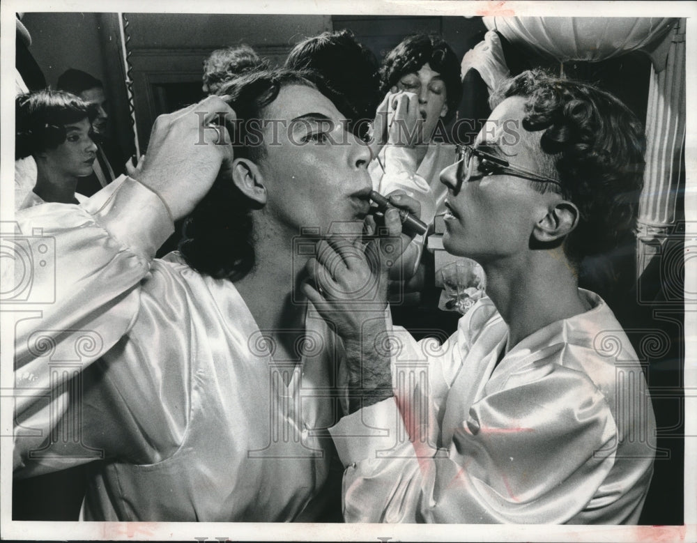 1981 Harefoot Club&#39;s UW-Madison students in costumes and makeup - Historic Images