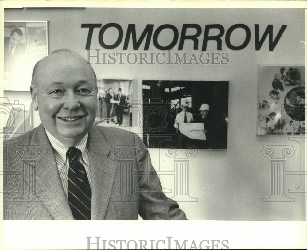 1979, Robert Spitzer president of Milwaukee School of Engineering - Historic Images