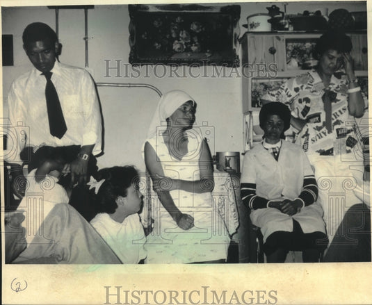 1985 Neighbors gather to discuss death of 21-year-old, South Africa - Historic Images
