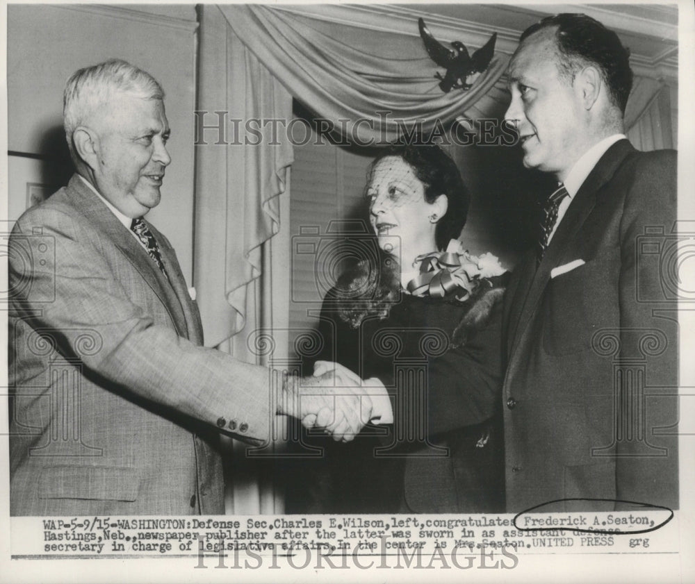 1953 Press Photo Def Sec Charles E. Wilson and Frederick A. Seaton in Washington - Historic Images