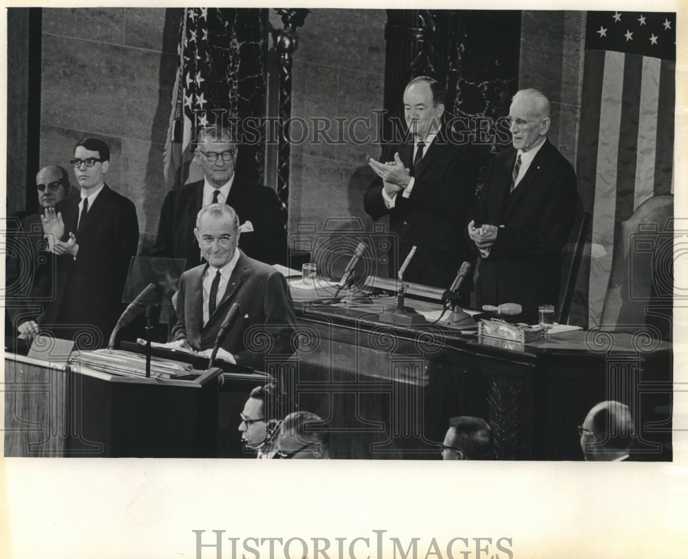 1967 Press Photo President Johnson begins state of the Union address - mjc25602-Historic Images