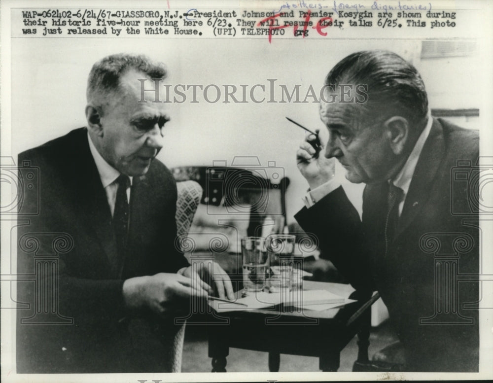1967, President Johnson &amp; Soviet Premier Kosygin meeting, New Jersey - Historic Images