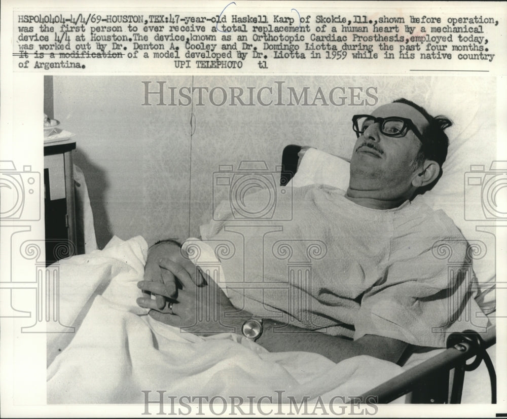 1969, Haskell Karp Lays In Bed After Heart Replacement In Houston - Historic Images