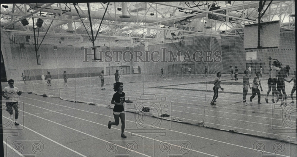 1977 New Physical  Education, Recreation Building at UWM, Wisconsin. - Historic Images