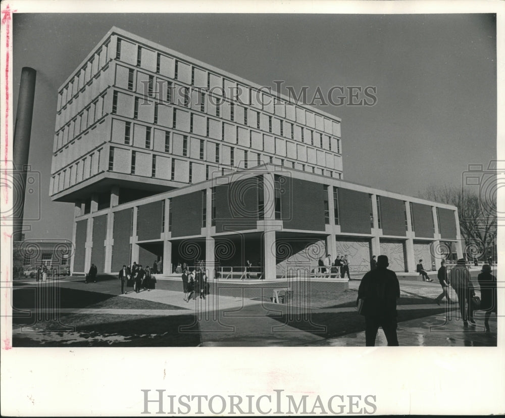 1964 Press Photo Bolton Hall opened in fall at University of Wisconsin-Milwaukee - Historic Images