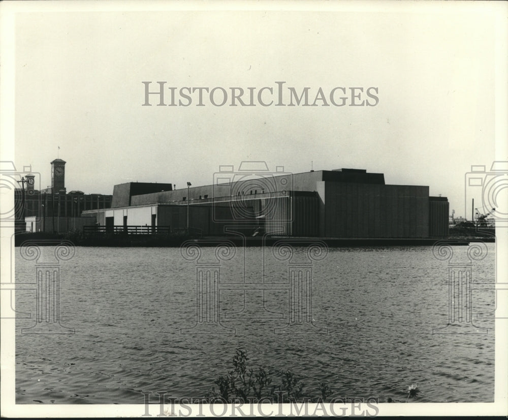 1973 Press Photo University of Wisconsin - Milwaukee Great Lakes Research bldg-Historic Images