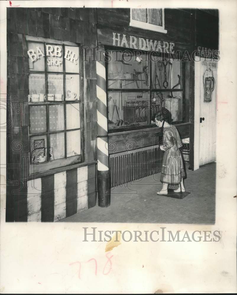 1958, Display at Marathon County Historical Society Museum, Wausau - Historic Images