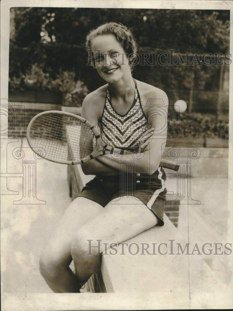 1939, Virginia Lambert, Mrs. C. Morse Puls - mjc25946 - Historic Images
