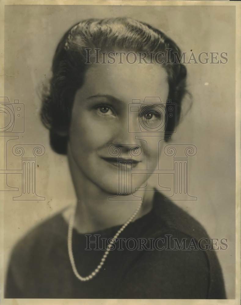 1939 Mrs.C. Morse Puls, as a Junior at University of Wisconsin - Historic Images