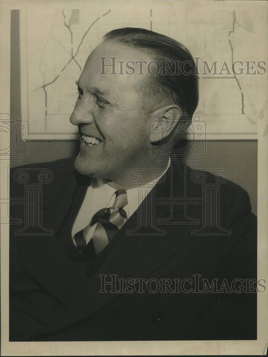 1936, Clarence Rasmussen - mjc26004 - Historic Images