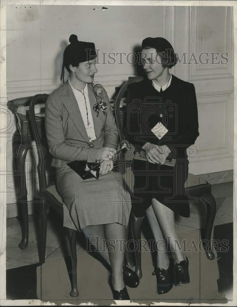 1937, Mrs. Edward S. Tallmadge and Mrs. John E. Brennan - mjc26200 - Historic Images