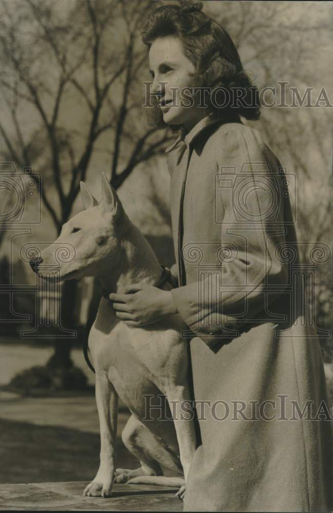 1941, Phoebe Robertson and Bongo - mjc26345 - Historic Images