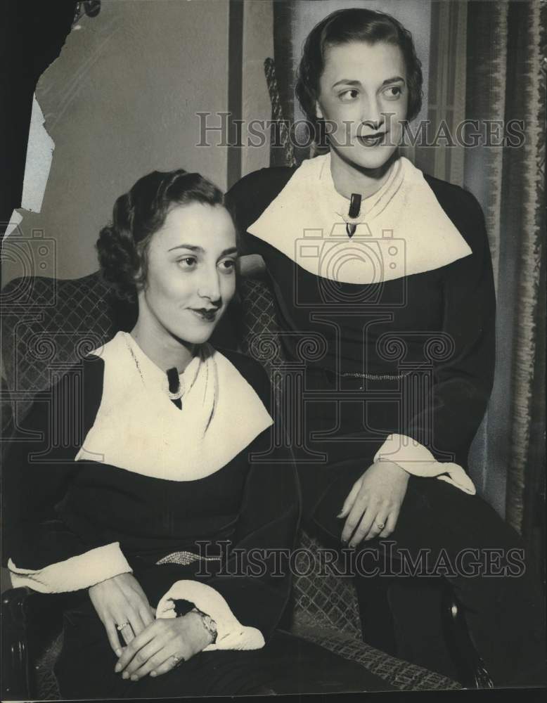 1968, The Meisenheimer twins will be bridesmaids, Milwaukee wedding - Historic Images