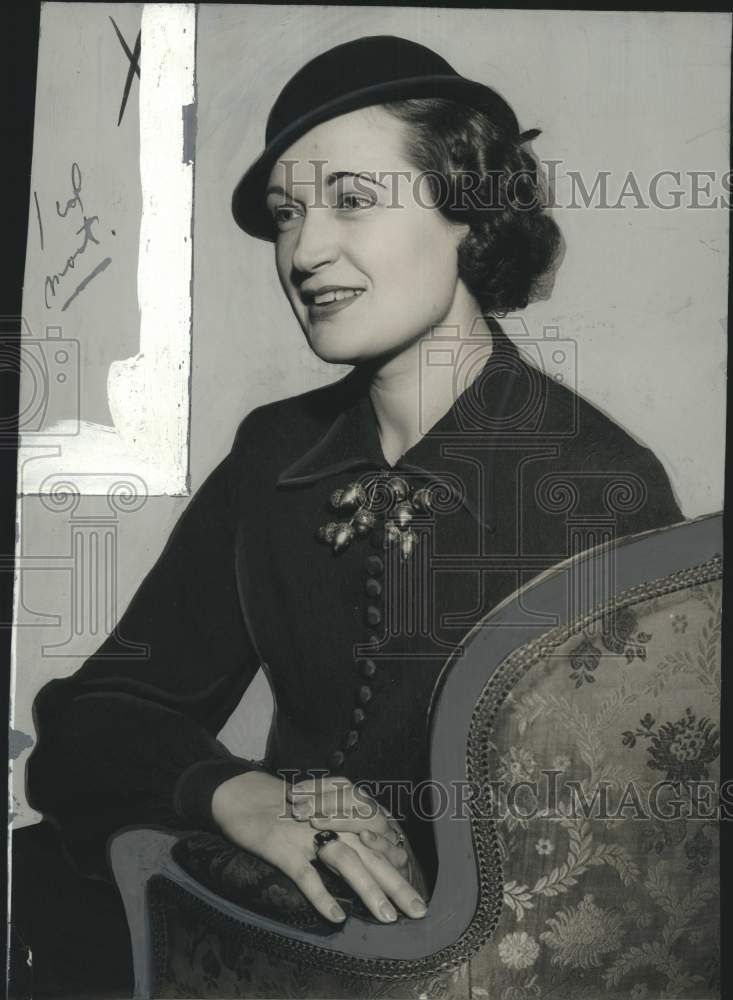 1935, Siri Hokanson - mjc26456 - Historic Images