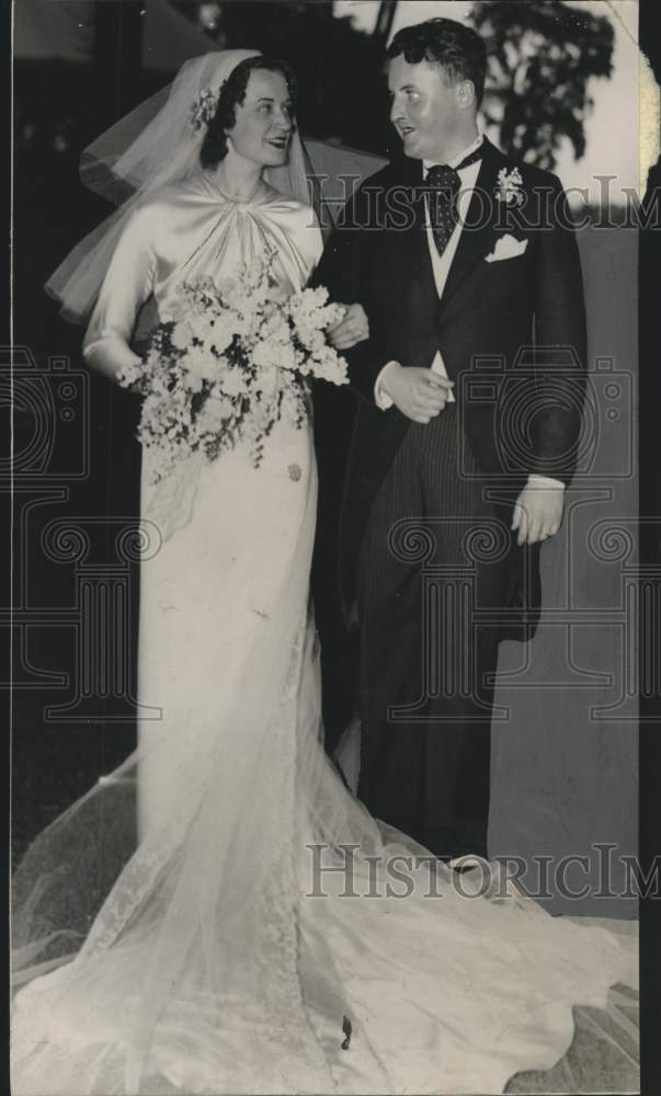 1936, Siri Hokanson &amp; Richard W. Werner wedding day, Wisconsin - Historic Images