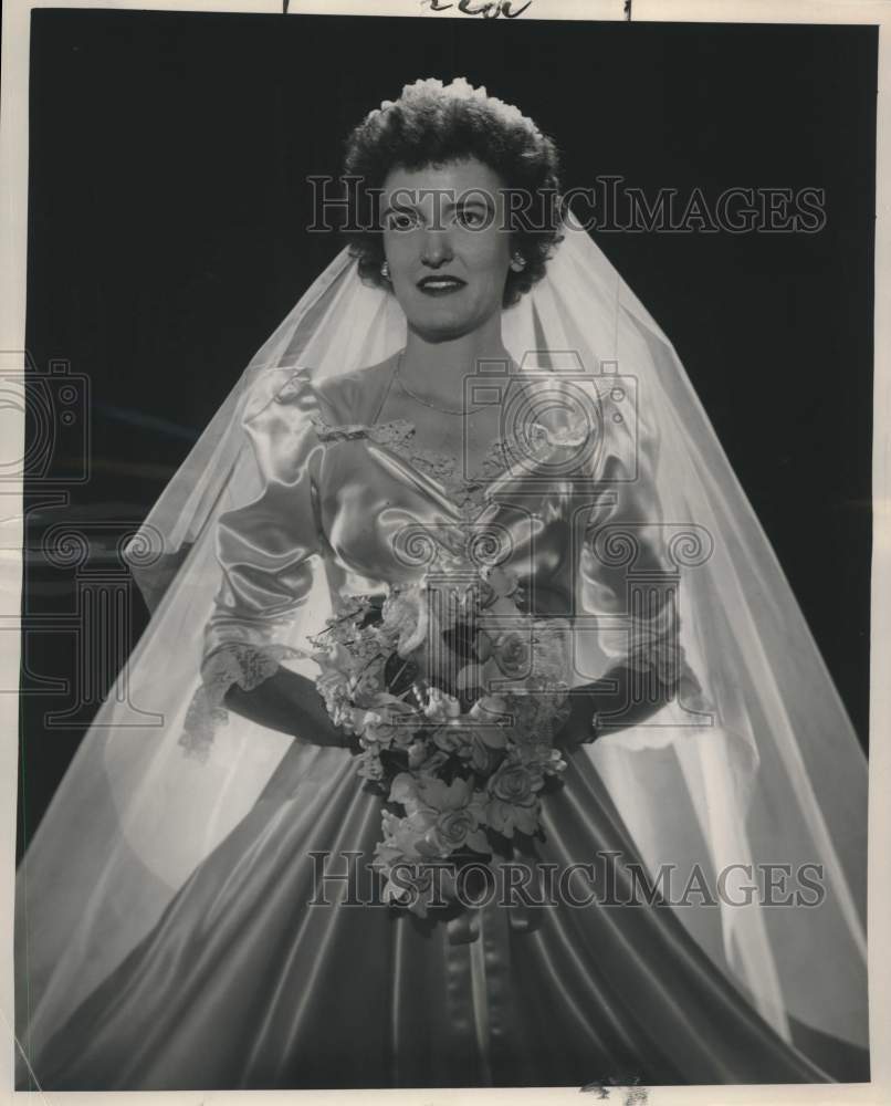1947, Mrs. Robert Brenk Stevens in her wedding dress - mjc26551 - Historic Images