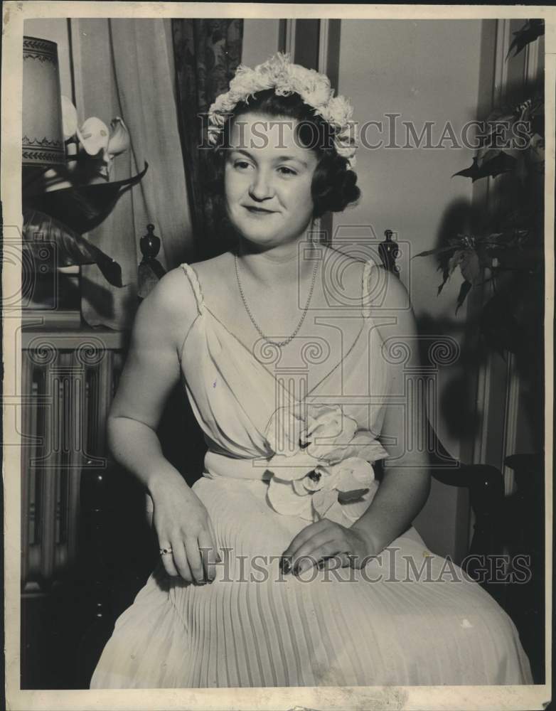 1937 Barbara Van Dyke - Historic Images