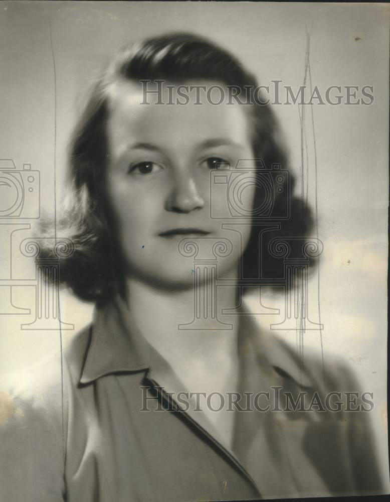 1940, Miss Barbara Tapping Van Dyke, now Mrs. Carlton P. Wilson. - Historic Images