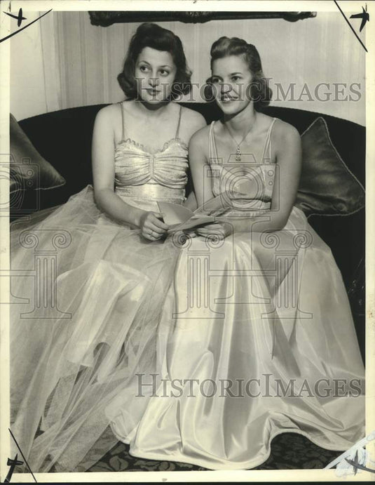 1939, Doris Bergenthal and Gertrude Genz now Mrs. Edward Steinman Jr. - Historic Images
