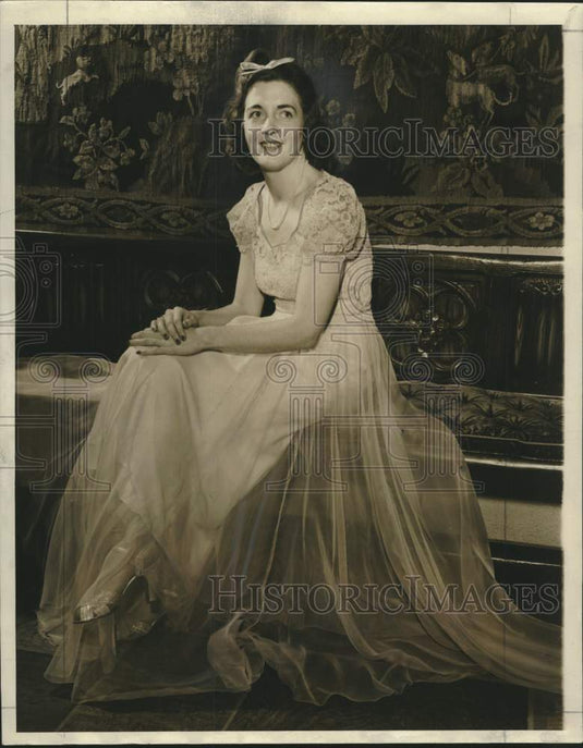 1942, Miss Elizabeth Hackett, now Mrs. Robert Segerson, Milwaukee. - Historic Images