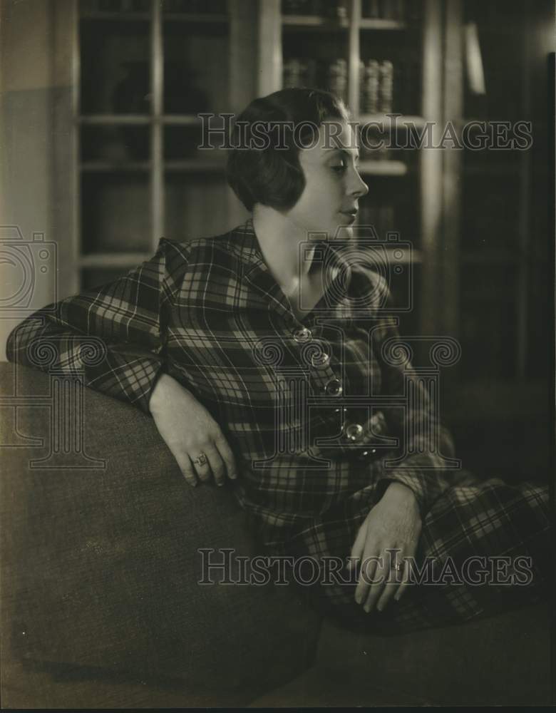 Press Photo Mrs. John F. Stratton - mjc26722 - Historic Images