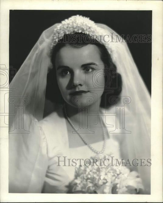 Press Photo Mrs. William R. Rennie - mjc26775 - Historic Images