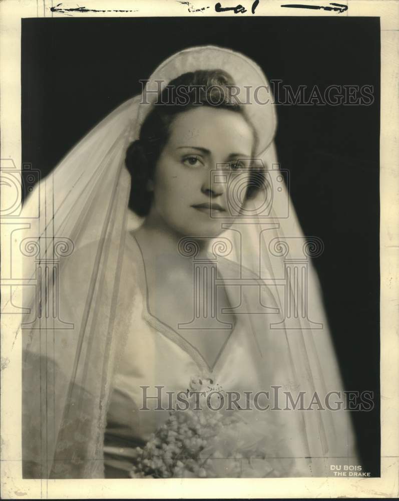 1943, Neenah - Miss Polly Mahler in her Ivory satin wedding gown - Historic Images