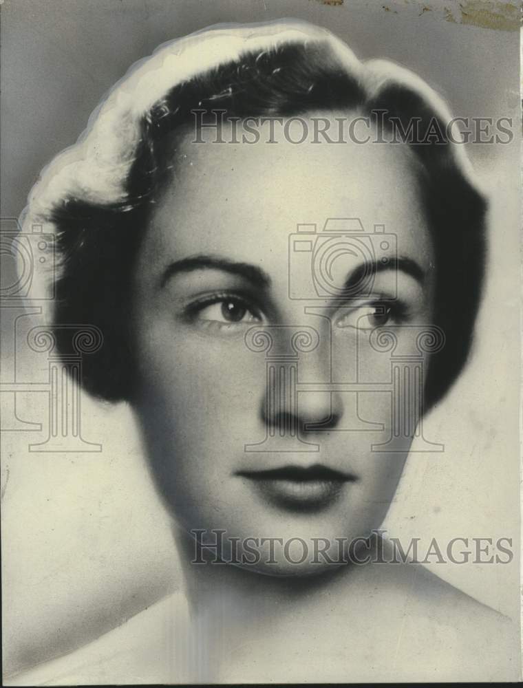 1935, Mrs. Armin M. Schlesinger - mjc26802 - Historic Images