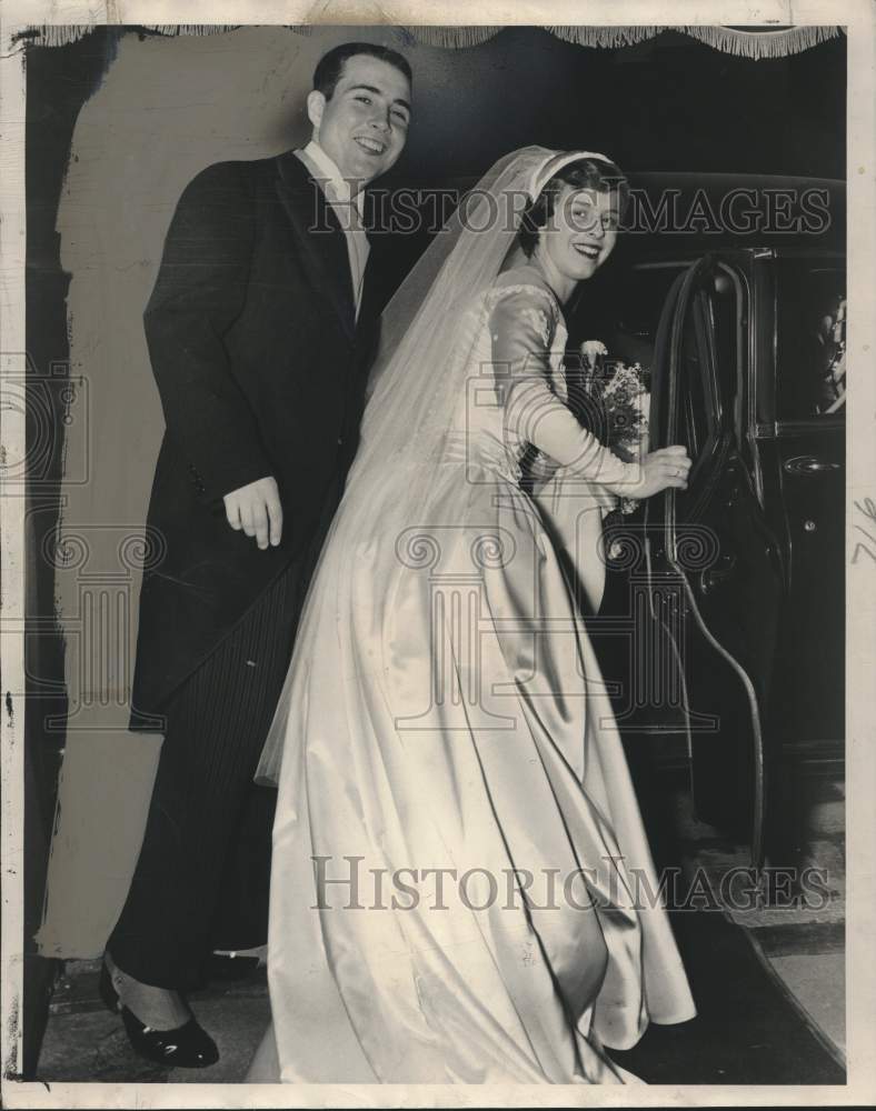 1949, Virginia Ann Killham &amp; Robert Wells Rogers wedding, Milwaukee - Historic Images