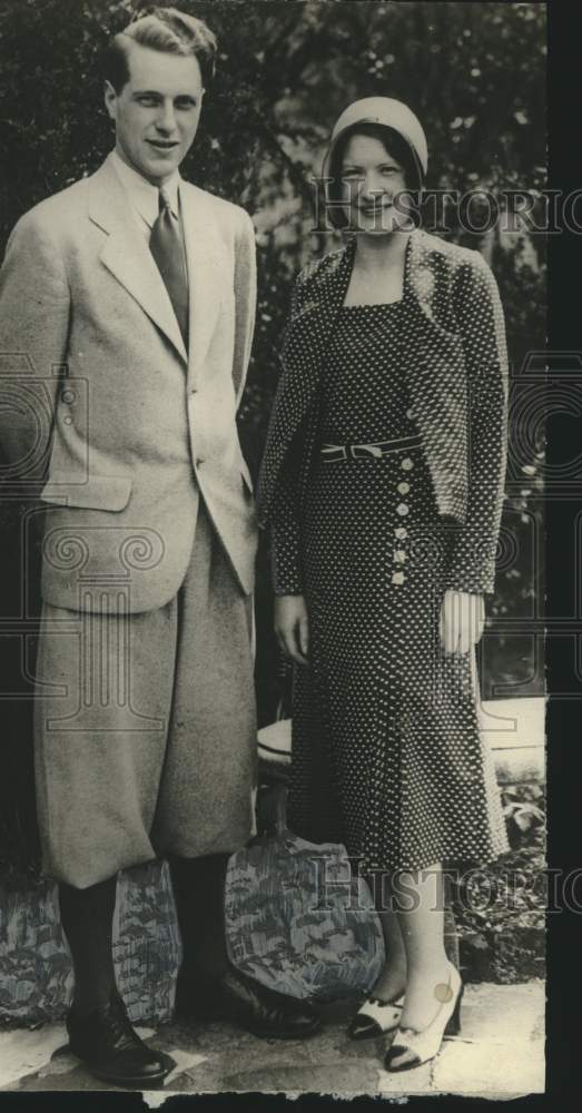 1931, Mr. & Mrs. Thomas Allen Rogers in Hot Springs, Virginia - Historic Images