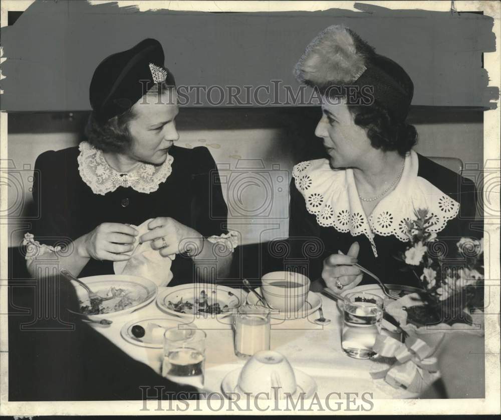 1941, Mrs. Walter Teipel Jr. &amp; Mrs. Jennings Martineau at the Shrove - Historic Images