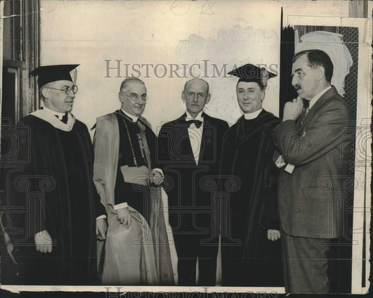 1933, Governor Schmedeman & others at Marquette University ceremony - Historic Images