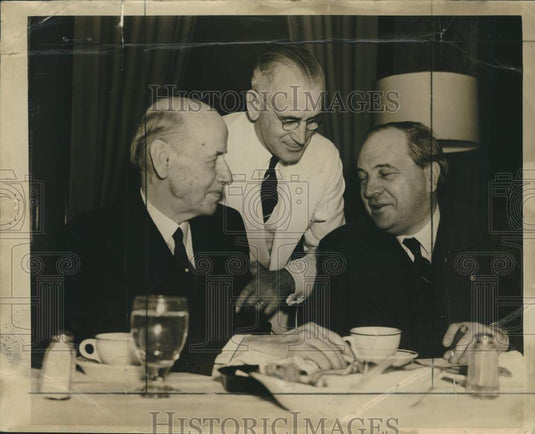 1938, Former Wisconsin Governor Albert G. Schmedeman & others - Historic Images