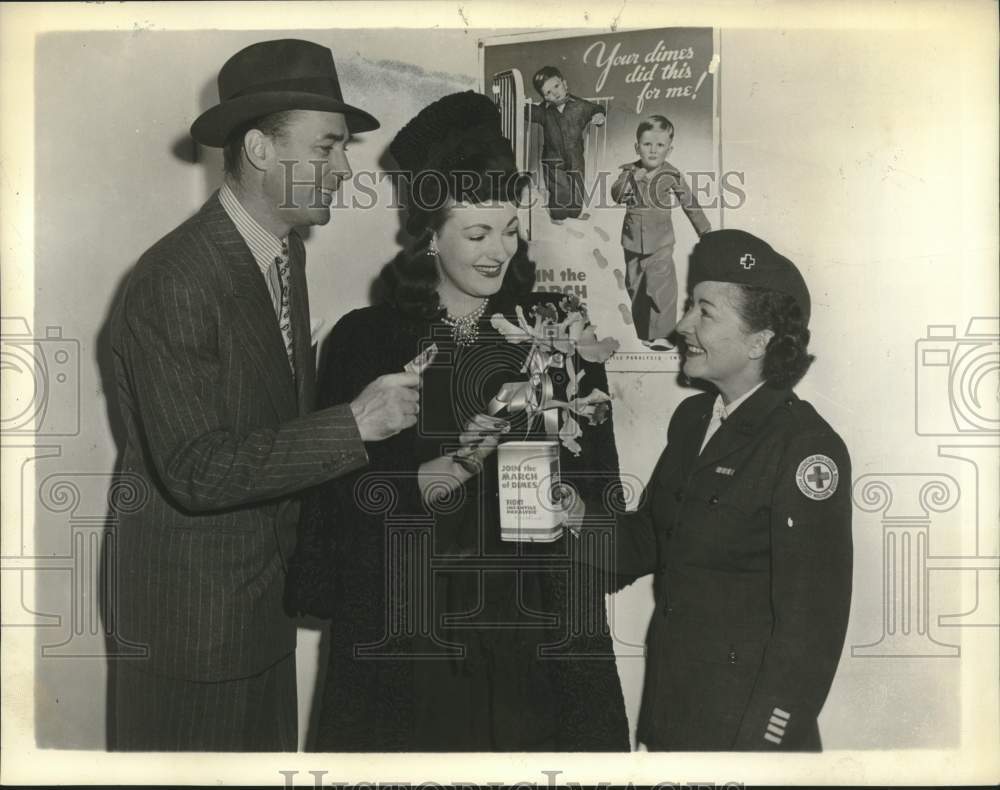 1946, Brian Aherne, Kathleen Winsor, and Louise Groody March of Dimes - Historic Images