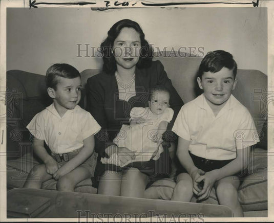 1947, Mrs. Brooks Stevens With Her Children - mjc27263 - Historic Images