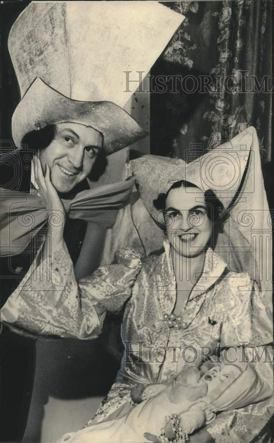1939, Clarence J. Weber and wife as Mad Hater and Duchess, Wisconsin - Historic Images