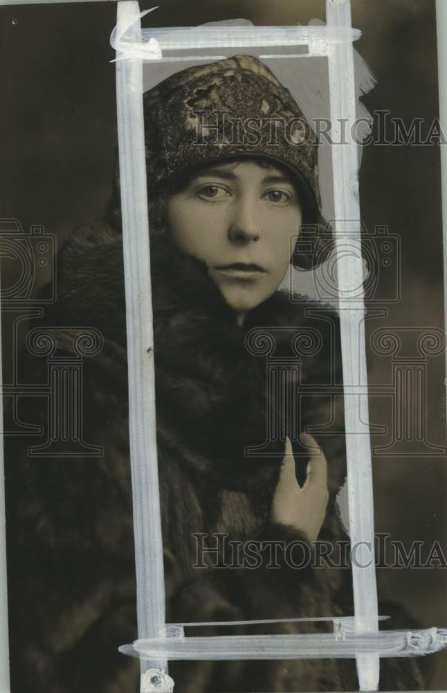 1928, Mrs. John Watry of Milwaukee, Wisconsin - mjc27510 - Historic Images